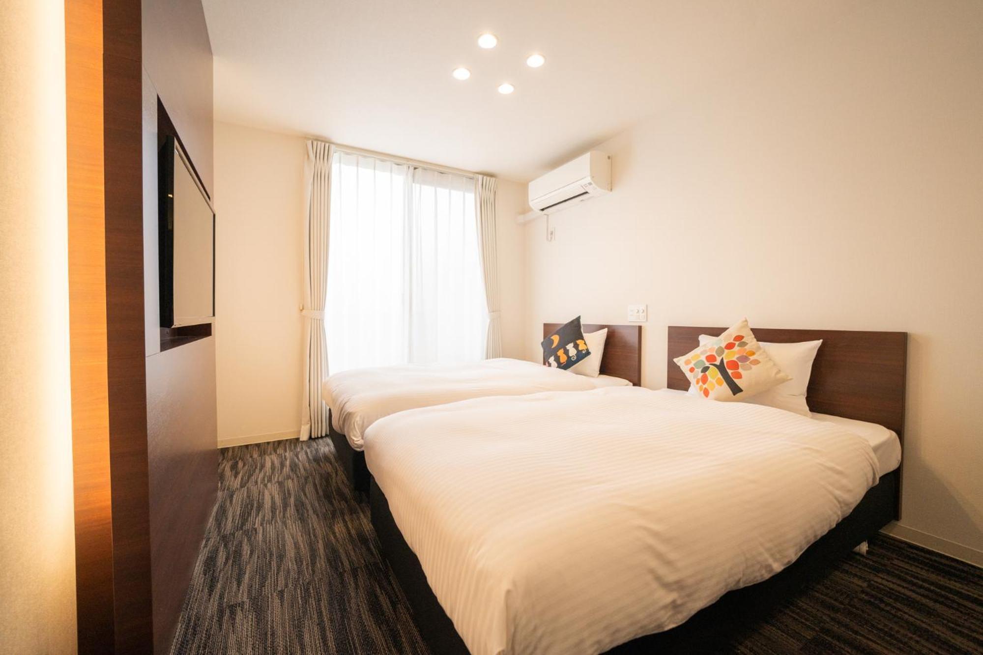 Home Inn Kujo Kawaramachi Kyōto Esterno foto
