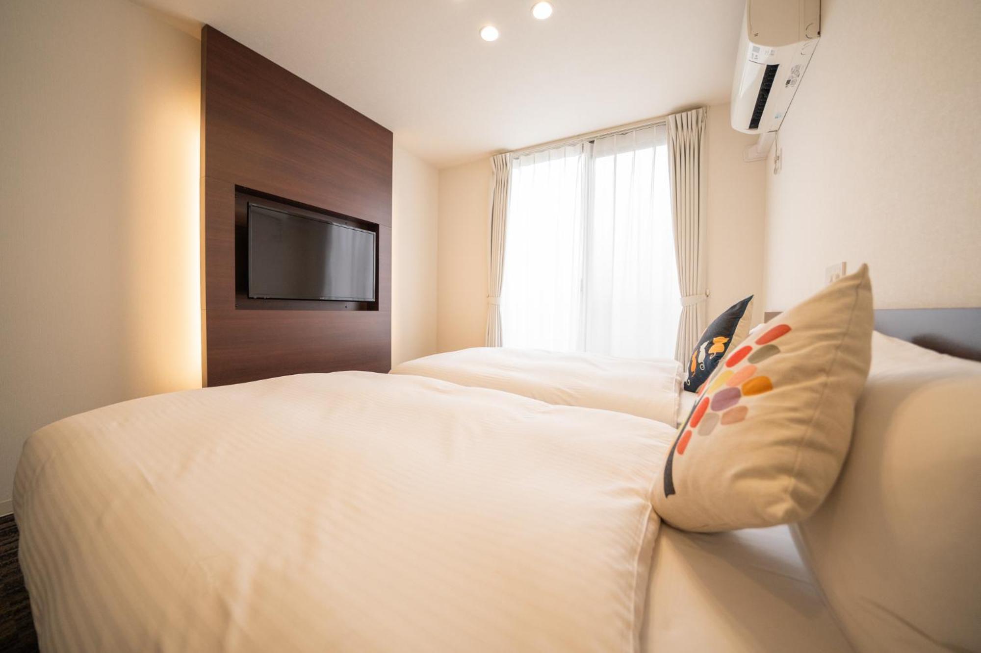 Home Inn Kujo Kawaramachi Kyōto Esterno foto